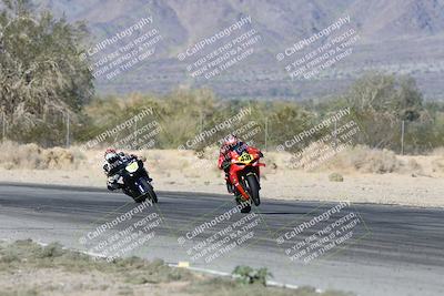 media/Dec-07-2025-CVMA (Sun) [[3e7d2de5dc]]/Race 10-Formula 40 Open/